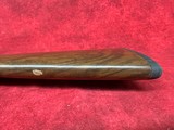 Beretta 686 Silver Pigeon 20ga 3" with 26.5" barrels and Xtra Wood with hard case - 12 of 16