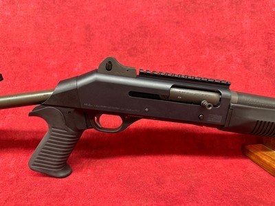 Benelli M4 M1014 Tactical Black 12 Ga 3in 18.5in (11701) - Image 3 of 9