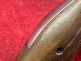 SMITH & WESSON 617 MOUNTAIN GUN 22LR 4" SS BEAR HUG GRIPS/GOLD BEAD SIGHT LIPSEY'S EXCLUSIVE (14107) - Image 3 of 10