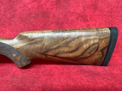 Winchester 70 Super Grade French Walnut 6.5 PRC, 3+1 Capacity, 24" Barrel, Polished Blued, AAA French Walnut Stock(535239294) - Image 9 of 11