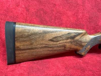 Winchester 70 Super Grade French Walnut 6.5 PRC, 3+1 Capacity, 24" Barrel, Polished Blued, AAA French Walnut Stock(535239294) - Image 2 of 11