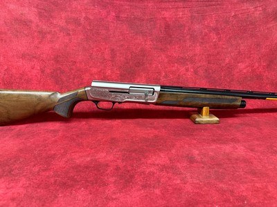 Browning A5 Ultimate 12ga 26" 3" 4+1, Blued Barrel, Engraved Satin Nickel Receiver, Grade III Turkish Walnut Stock (0118203005) - Image 1 of 9