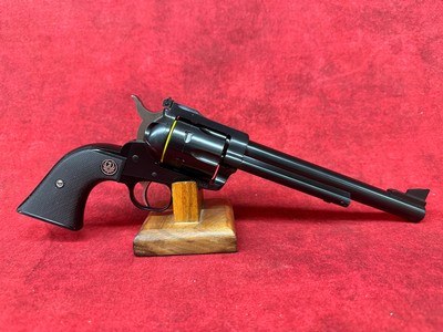 Ruger Blackhawk 45 Colt (Long Colt) 6rd 7.50" Blued Alloy Steel Barrel (0455) - Image 1 of 8