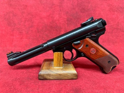 Ruger Mark IV Hunter 22 LR Talo Exclusive 5.5" Barrel 10+1 Ruger 22 LR (40177) - Image 4 of 6