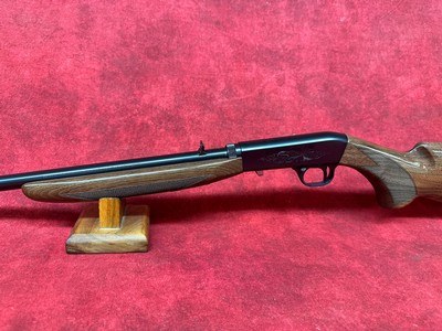 Browning SA-22 Takedown 22 LR 10+1 19.375" Polished Blued Light Sporter Barrel, Gloss American Walnut Stock (021001102) - Image 8 of 8