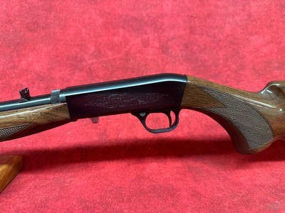 Browning SA-22 Takedown 22 LR 10+1 19.375" Polished Blued Light Sporter Barrel, Polished Blued Receiver, Gloss American Walnut Stock, Right Hand - Image 8 of 9