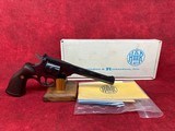 Harrington & Richardson 999 Sportsman 6" Blue 9 shot NIB - Image 1 of 15