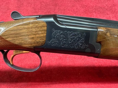 Browning Citori Lightning 20ga 28"Gloss Blue and 14 3/4" LOP Walnut Stock - Image 4 of 11
