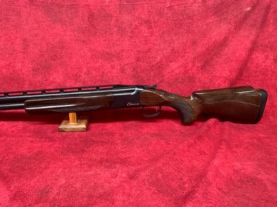 Browning Citori CXT 12ga  3" Chamber 32" Lightweight Ported Barrels, American Black Walnut Monte Carlo Stock (018074327) - Image 8 of 11
