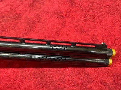 Browning Citori CXT 12ga  3" Chamber 32" Lightweight Ported Barrels, American Black Walnut Monte Carlo Stock (018074327) - Image 7 of 11