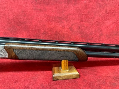 Browning Citori 825 Pro Sporting 12ga 3" 2rd 30" Barrel Adj Comb Black Walnut Stock (0183483003) - Image 5 of 12
