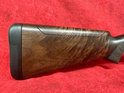 Browning Citori 825 Pro Sporting 12ga 3" 2rd 30" Barrel Adj Comb Black Walnut Stock (0183483003) - Image 2 of 12
