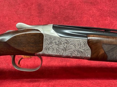 Browning Citori 825 Pro Sporting 12ga 3" 2rd 30" Barrel Adj Comb Black Walnut Stock (0183483003) - Image 4 of 12