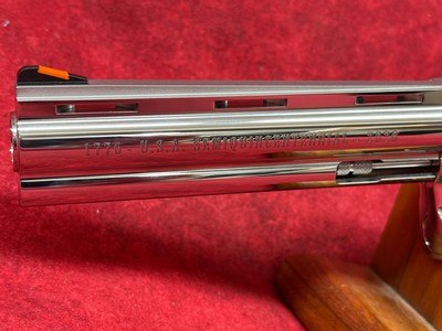 COLT PYTHON 357 MAG 6" 250TH ANNIVERSARY BILL HICKS 1 of 500 EDITION (PYTHON-SP6WTS-250) - Image 5 of 9