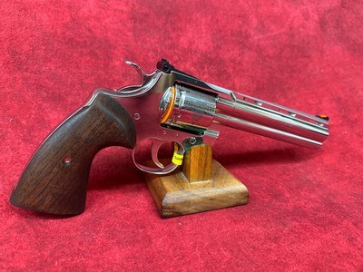 COLT PYTHON 357 MAG 6" 250TH ANNIVERSARY BILL HICKS 1 of 500 EDITION (PYTHON-SP6WTS-250) - Image 6 of 9