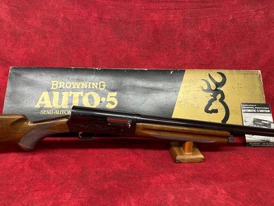 Browning Auto 5 Mag 20 20ga 3" Magnum 28" Full Barrel Full Choke with Box Made in Japan A5 - Image 1 of 17