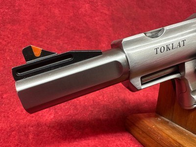 Super Redhawk Alaskan Toklat .44 Rem Mag TALO Exclusive (05518) - Image 8 of 8
