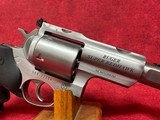 Super Redhawk Alaskan Toklat .44 Rem Mag TALO Exclusive (05518) - Image 3 of 8