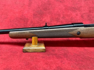 Winchester 70 Alaskan 375 H&H Mag 25" Brushed Polish Blued Sporter Barrel, Satin Walnut Monte Carlo Stock (535205138) - Image 10 of 11