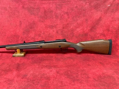 Winchester 70 Alaskan 375 H&H Mag 25" Brushed Polish Blued Sporter Barrel, Satin Walnut Monte Carlo Stock (535205138) - Image 7 of 11
