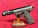 RUGER MARK IV 22/45 LITE 22LR 4.4" FDE THREADED BARREL (43920) - Image 5 of 5