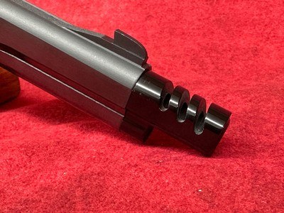 Smith & Wesson Model 41 .22 Rimfire Single Action Target Pistol 6 7/8" barrel with Muzzlebrake - Image 5 of 10