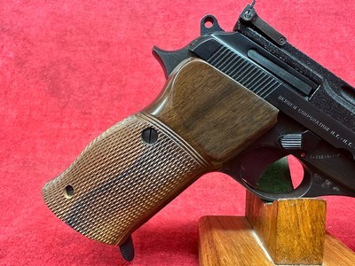 Beretta 76 Target .22lr 6" comes with the Original box - Image 4 of 11