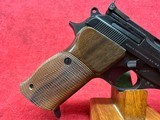 Beretta 76 Target .22lr 6" comes with the Original box - Image 4 of 11
