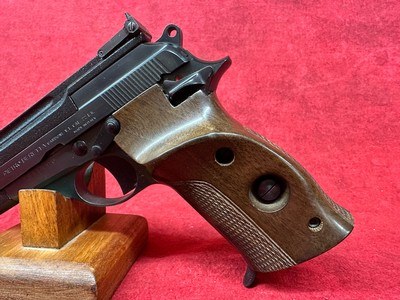 Beretta 76 Target .22lr 6" comes with the Original box - Image 8 of 11