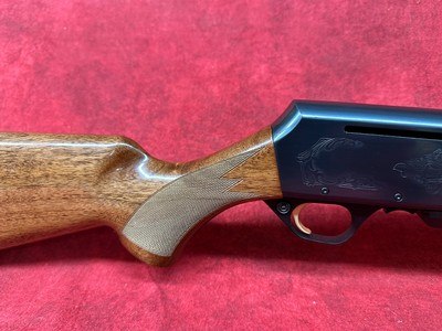 Browning BAR Mark II Safari Semi Auto .338 Win Mag 24" barrel with open sights Comes with the original Box - Image 4 of 12