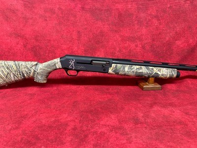 Browning Silver Field Max 5 stock 12ga 28in barrel 3.5in chamber (011419204) - Image 1 of 9