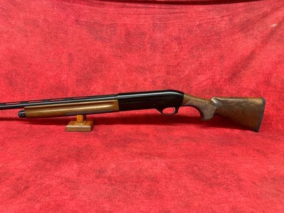 Benelli Montefeltro Compact 20GA 3" 26" Satin Walnut 4+1 Semi-Auto Shotgun  (10866) - Image 6 of 10