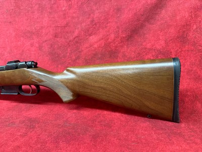 CZ USA 527 Varmint .204 Ruger 26" heavy barrel with single set trigger - Image 9 of 15