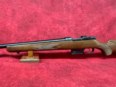 CZ USA 527 Varmint .204 Ruger 26" heavy barrel with single set trigger - Image 14 of 15