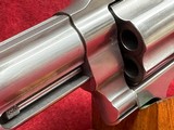 Smith & Wesson 460 XVR Extra Large 460 S&W Mag 5 Shot 8.38" Satin Compensated Barrel (163460) - Image 9 of 12