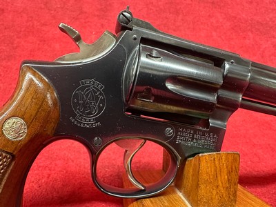 Smith & Wesson 17-3 .22lr 8 3/8" - Image 3 of 13