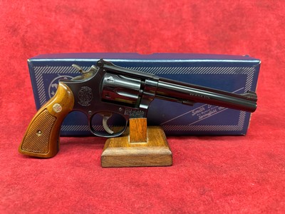 Smith & Wesson 48-3 .22 M.R.F. 6" New in Box.  22 Mag - Image 1 of 15