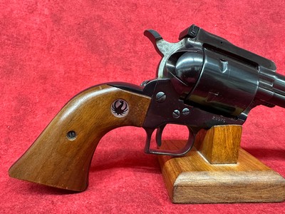 Ruger Super Blackhawk .44 Mag 7 1/2" High Gloss 5 Digit Serial # - Image 2 of 11