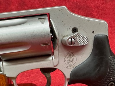 Smith & Wesson 642 Airweight 38 Special +P 5 Shot 1.88" Stainless Steel Barrel, Stainless Cylinder, Concealed Hammer J-Frame (103810) - Image 7 of 11