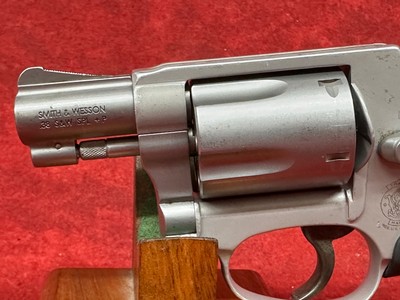 Smith & Wesson 642 Airweight 38 Special +P 5 Shot 1.88" Stainless Steel Barrel, Stainless Cylinder, Concealed Hammer J-Frame (103810) - Image 8 of 11