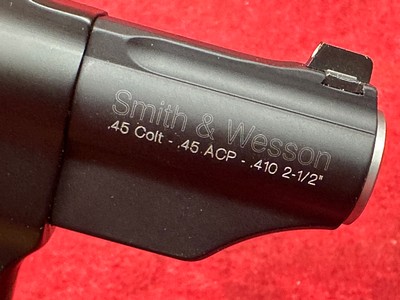 Smith & Wesson Governor Z-Frame 45 Colt (Long Colt)/410 Gauge 6 Shot 2.75" Matte Black Carbon Steel Barrel, comes with Galco Holster - Image 5 of 13