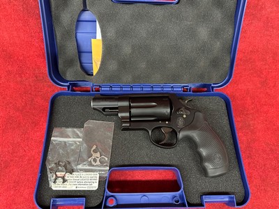 Smith & Wesson Governor Z-Frame 45 Colt (Long Colt)/410 Gauge 6 Shot 2.75" Matte Black Carbon Steel Barrel, comes with Galco Holster - Image 13 of 13