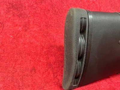 Benelli M2 12ga 26" Black Synthetic with Hi Viz sight, Limb saver pad, and Hard case. - Image 2 of 12