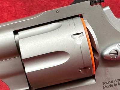 Taurus 44 Large Frame 44 Rem Mag 6 Shot 6.50" Matte Stainless Ported Barrel (2-440069) - Image 10 of 13