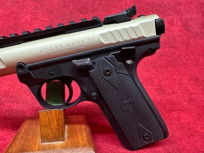 Ruger Mark IV 22/45 Lite Champagne 22 LR 4.4in 2-10Rd Mags (43955) - Image 5 of 6