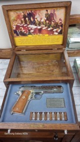 Colt 1911 45 acp - 1 of 6