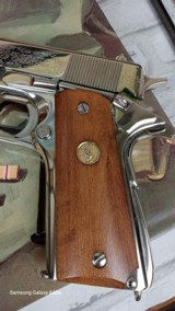 Colt 1911 45 acp - 5 of 6