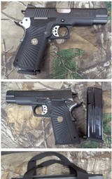 Wilson Combat Spec Ops 9mm with factory soft case and six magazines - 1 of 15