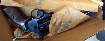 Smith & Wesson Model 27-4 revolver 357 Magnum like 