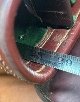 Abercrombie & Fitch Leg of Mutton Case 28